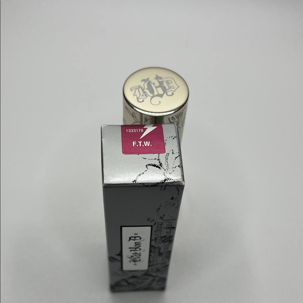 Kat Von D Foiled Love Lipstick Color “FTW” NIB - Picture 8 of 12